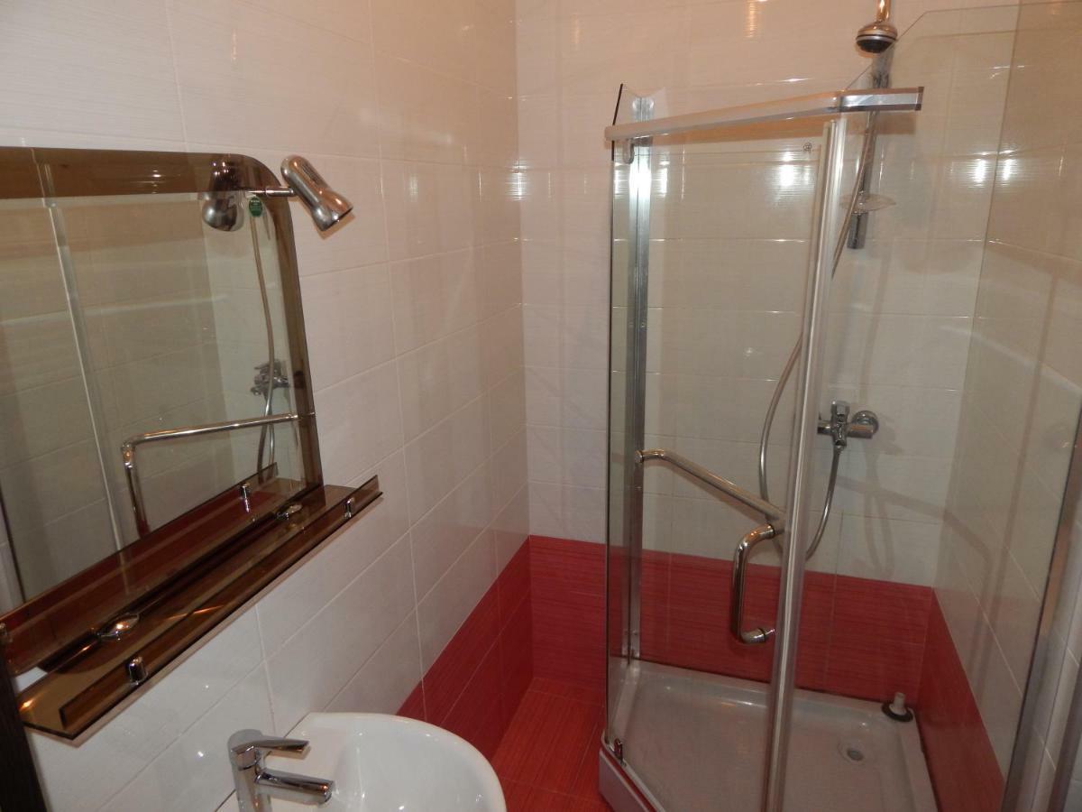 Apartment First Line From Sea Batumi Exterior foto