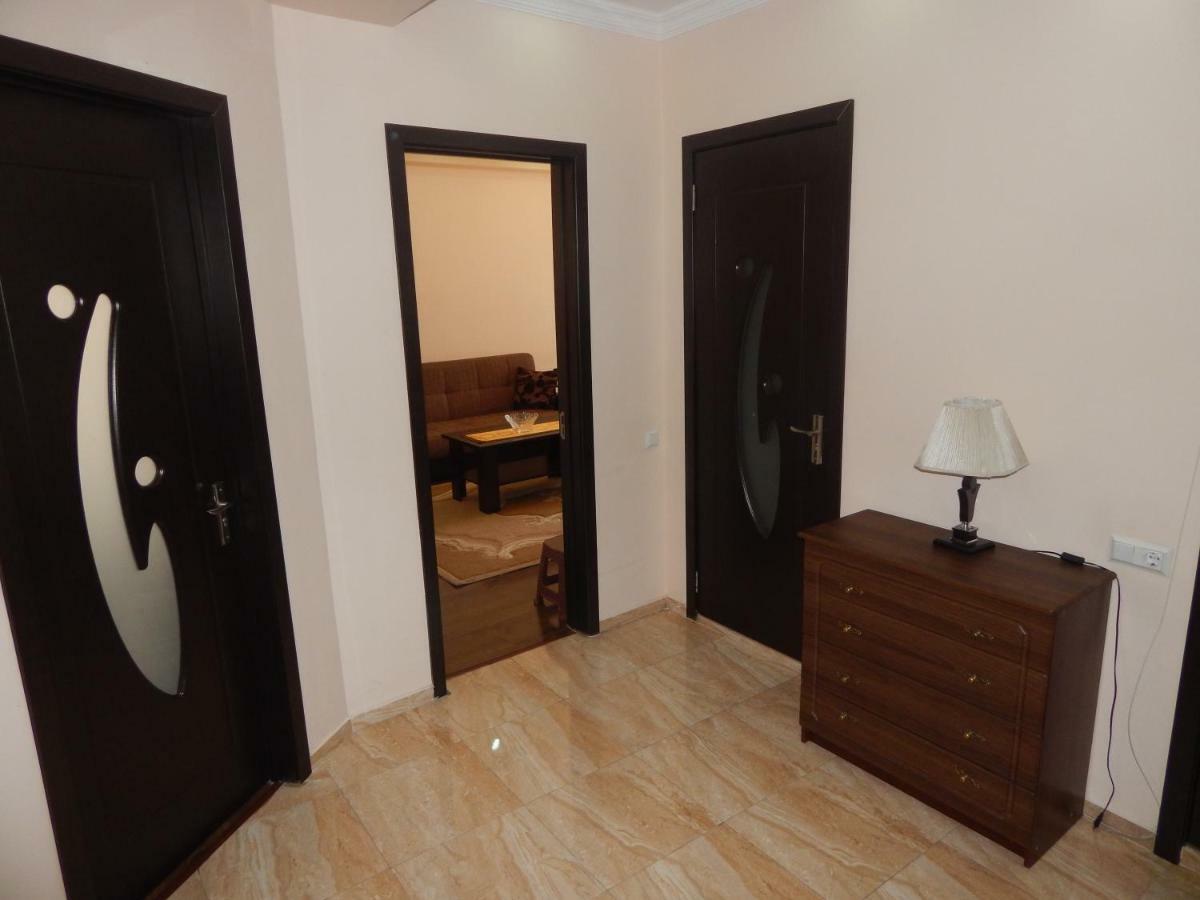 Apartment First Line From Sea Batumi Exterior foto
